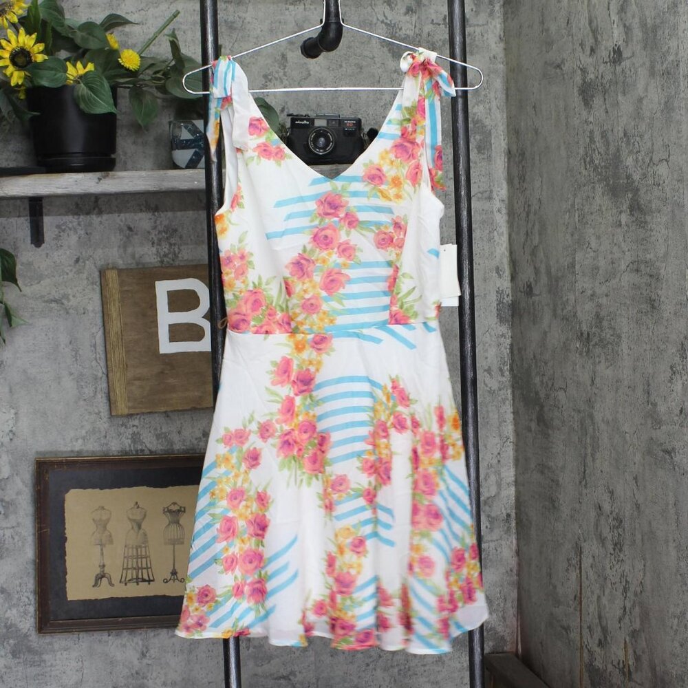 NEW City Studio Juniors Floral-Print Fit & Flare Dress Blue Multi 5